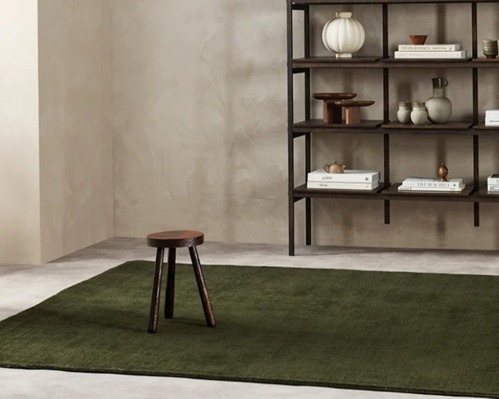 RUGS