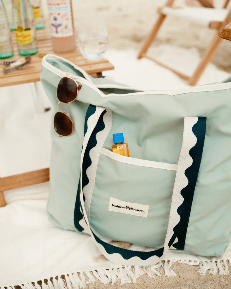 Business & Pleasure | Beach Bag | Rivie Green