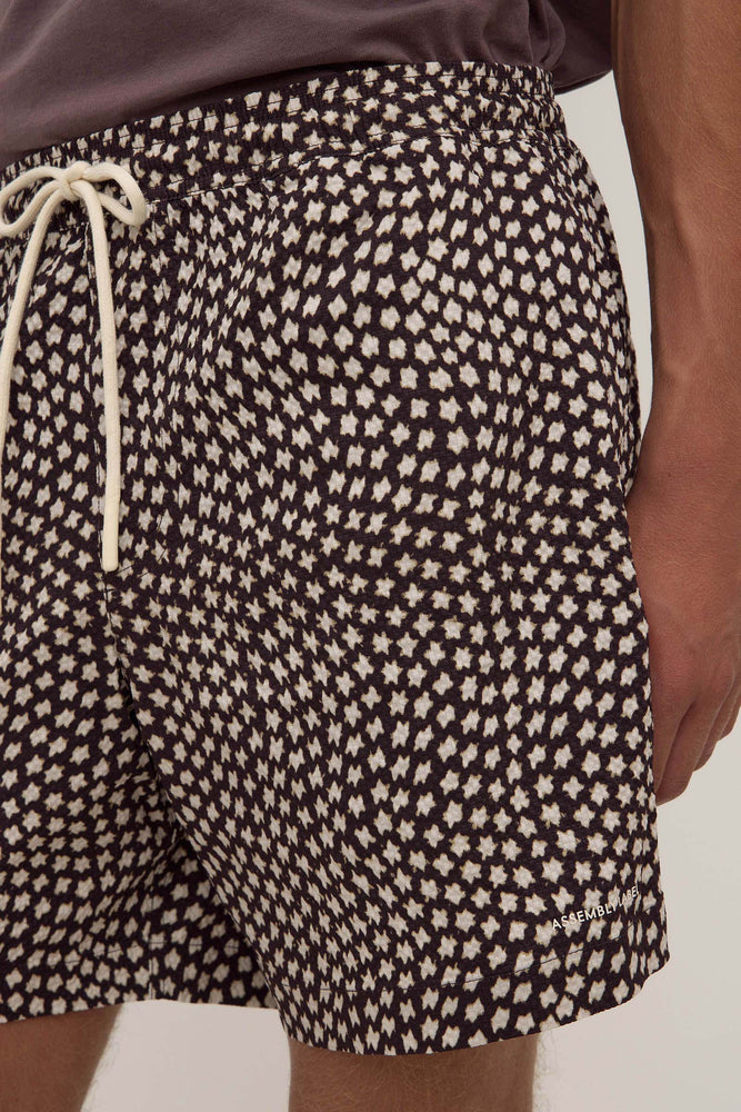 Assembly Label | Cascade Print Swim Short | Washed Black/Cream