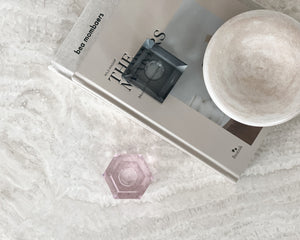 
            
                Load image into Gallery viewer, Hubsch | Crystal Candle Holder Set | Smoke &amp;amp; Rose
            
        