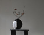 101 Copenhagen | Guggenheim Vase Petit | Black