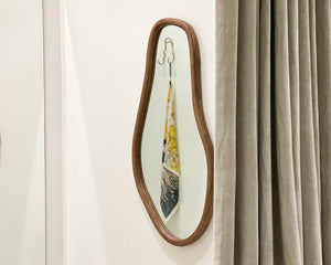 Henri Mirror