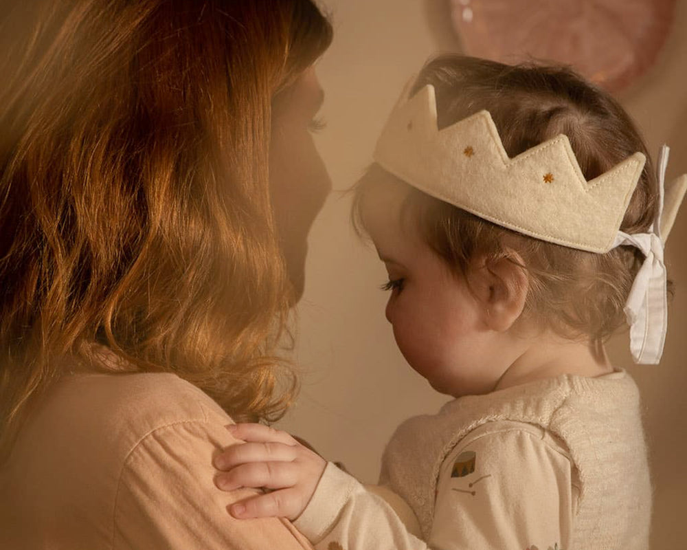 Muskhane Felted Crown