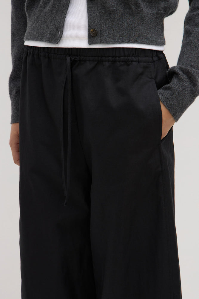 Assembly Label | Loxley Cotton Blend Pant | Black