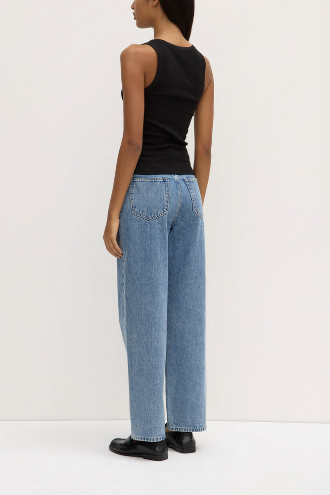 Assembly Label | Robyn Scoop Neck Rib Tank | Black