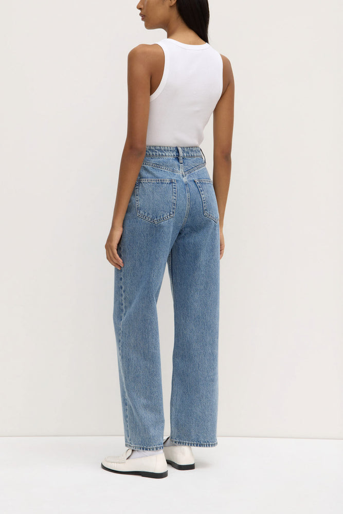 Assembly Label | Robyn Scoop Neck Rib Tank | White