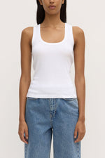 Assembly Label | Robyn Scoop Neck Rib Tank | White