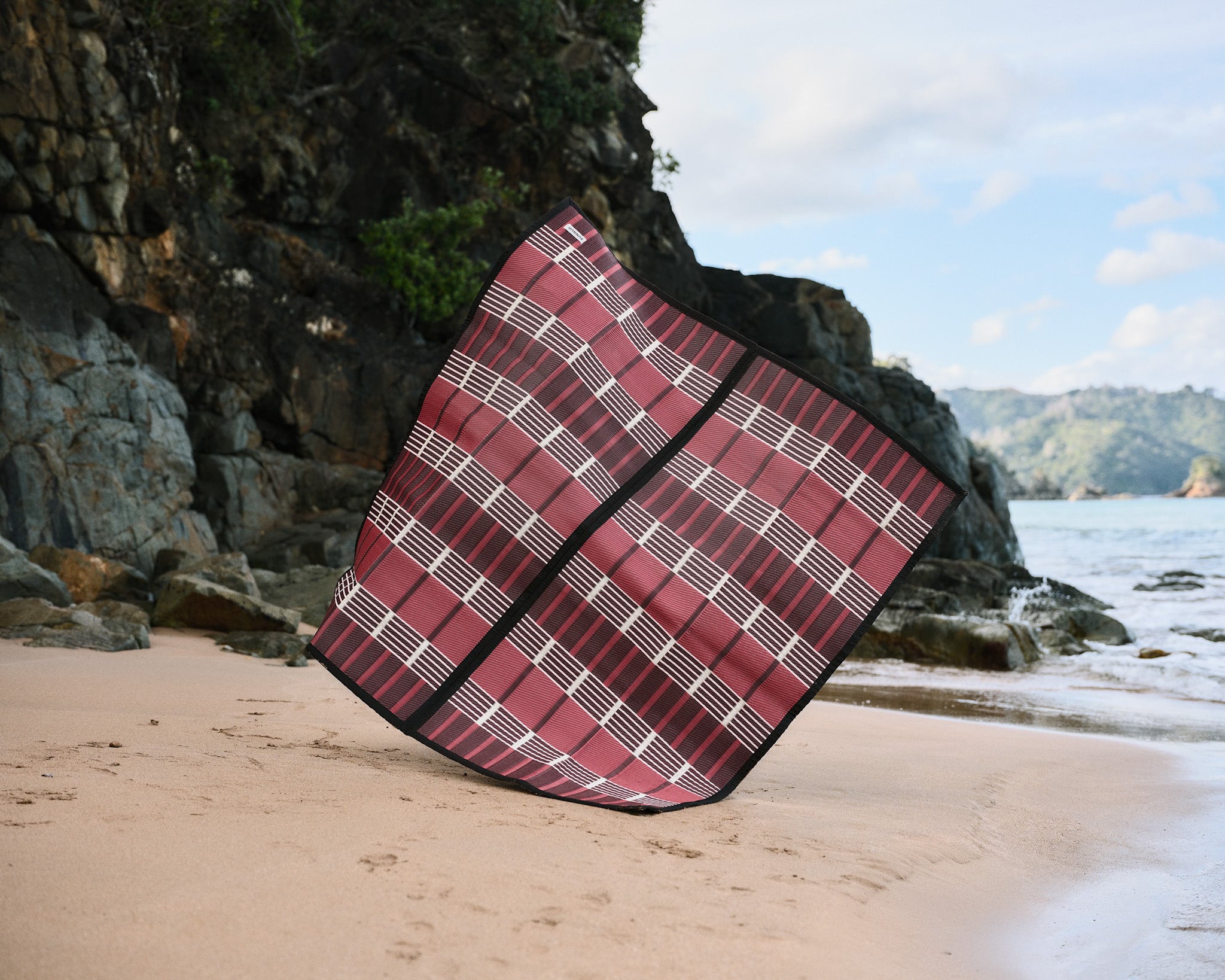 Sunnup | Ember Mat – ORNAMENT