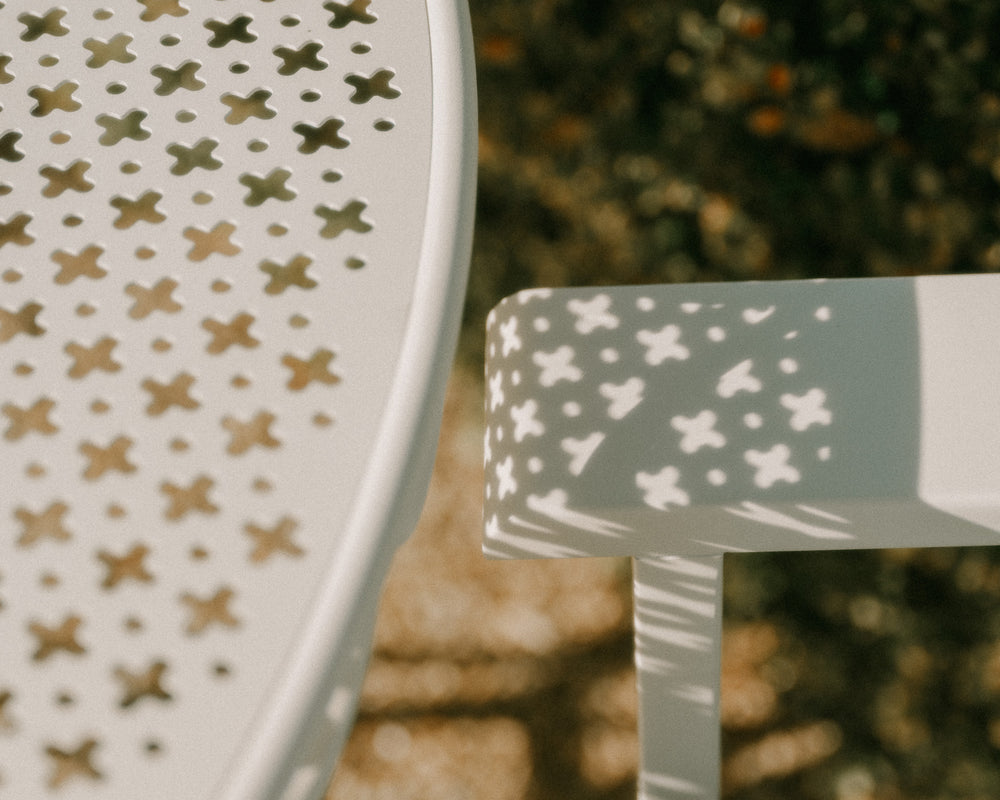 Business & Pleasure | Al Fresco Side Table