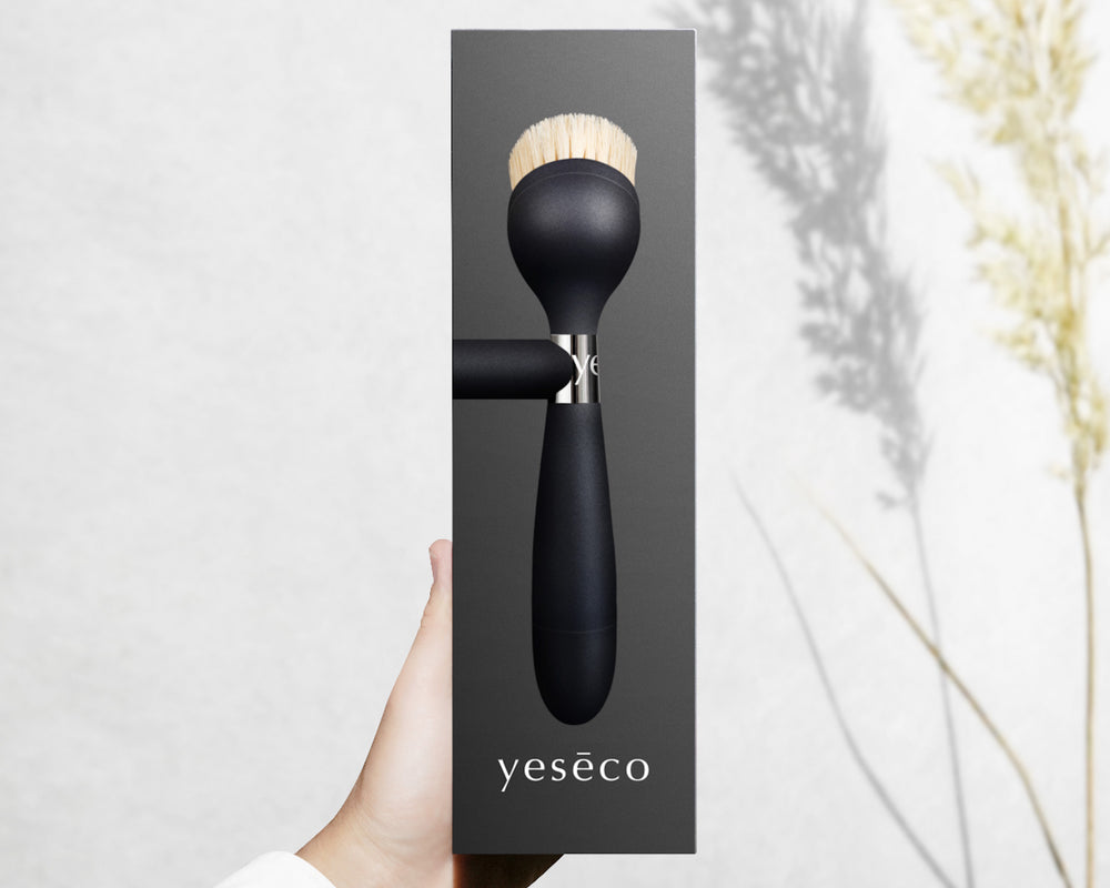 Yeseco | One Brush | Black