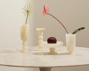 Black Blaze | White Onyx Bouquet Vase