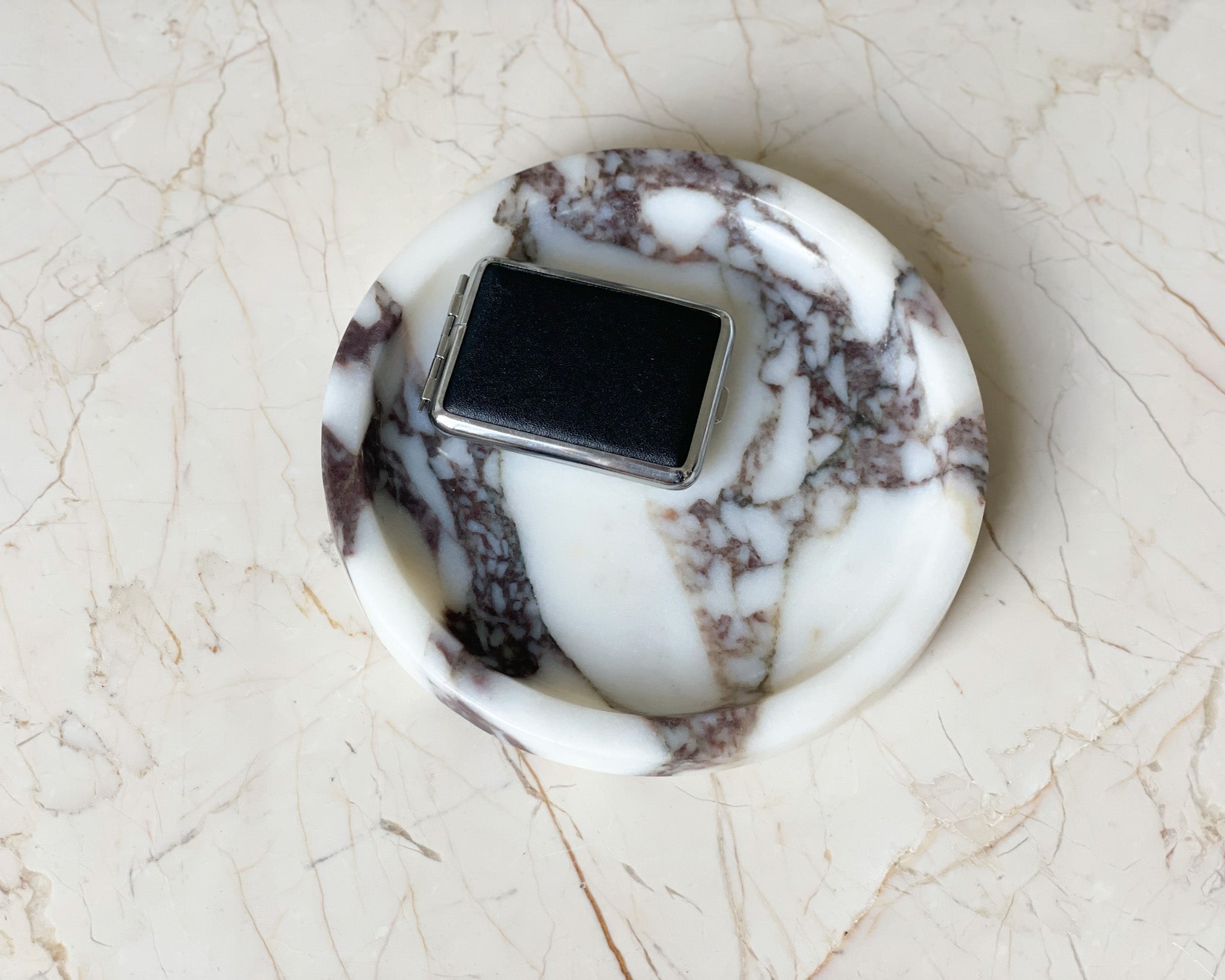 Round Bulgari Marble Tray – ORNAMENT