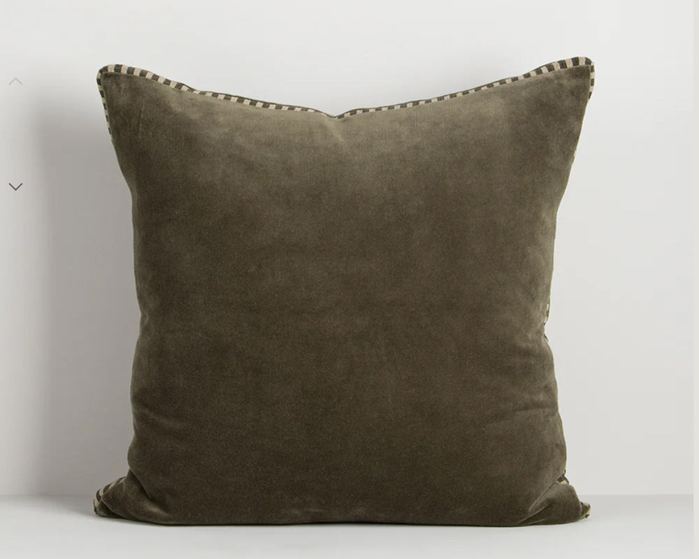 Edward Cushion | Thyme