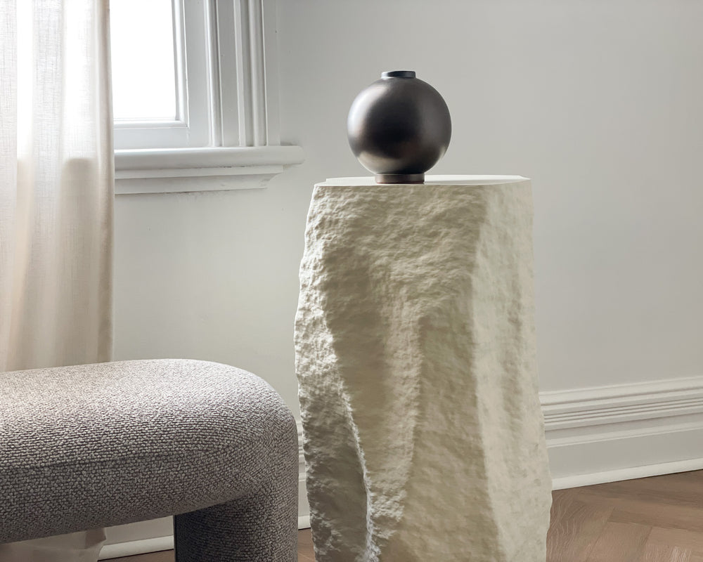 Special Studio | Rock Plinth | Eggshell