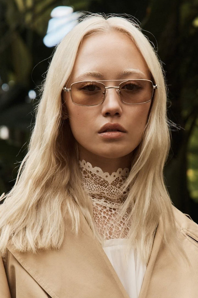 Luv Lou Sunglasses | The Rocky | Gold – ORNAMENT display picture 3