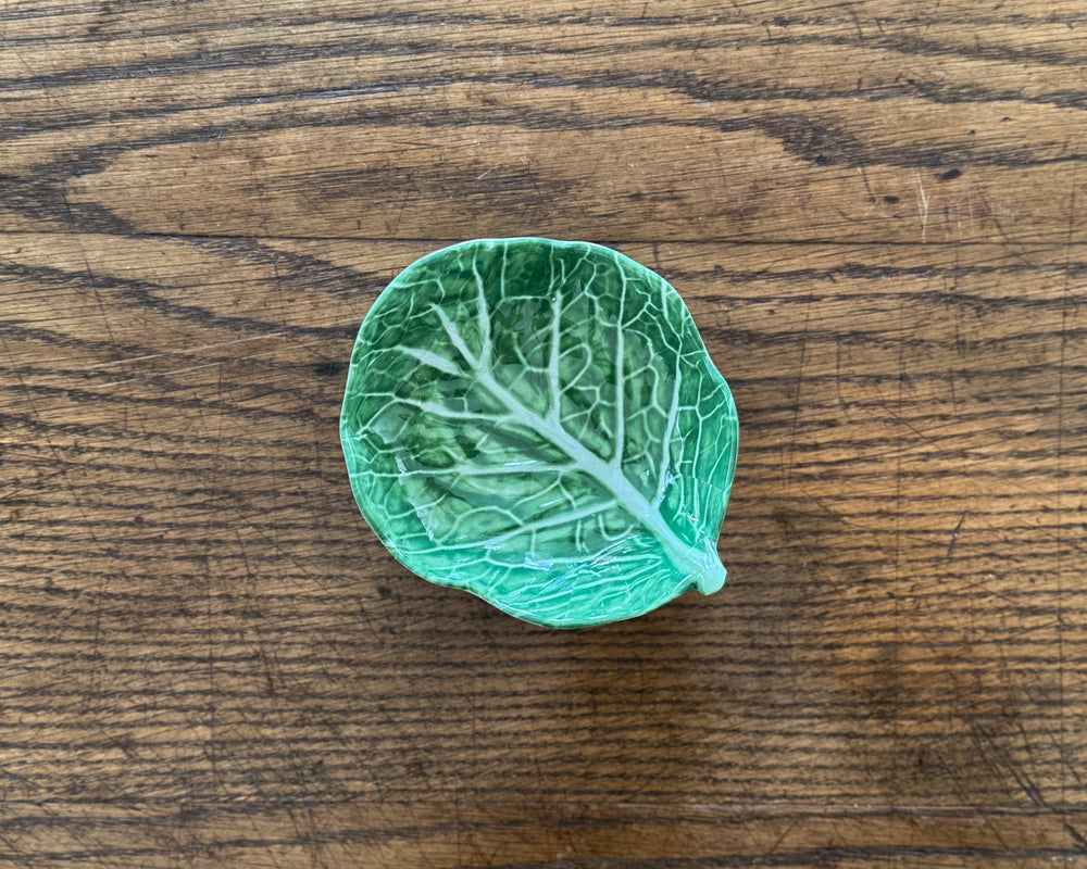 Cabbage Leaf Condiment Dish | Verde