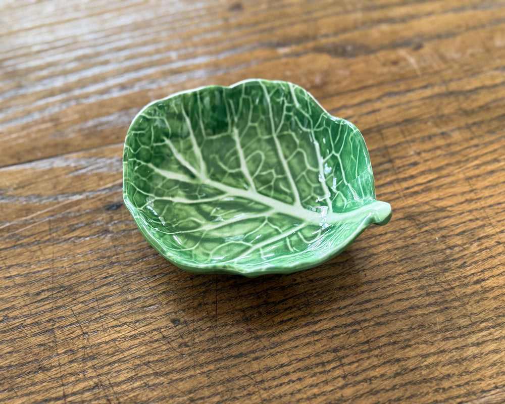 Cabbage Leaf Condiment Dish | Verde