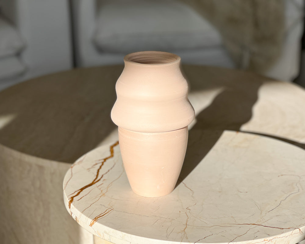 XO | Melts Vase | Nude