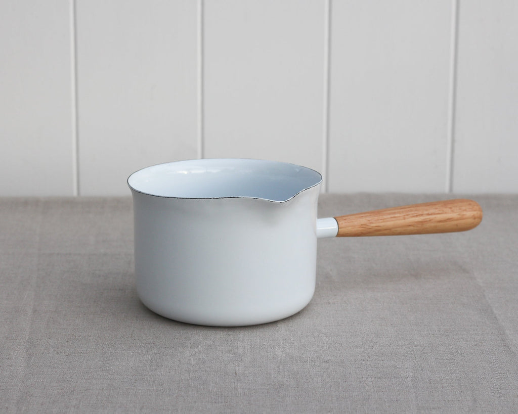 Enamel Gravy Pot White ORNAMENT