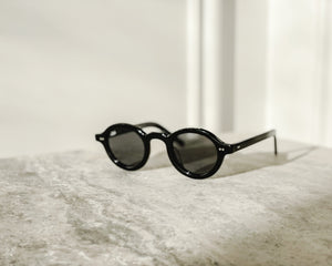 Akila Sunglasses | Kaya | Black
