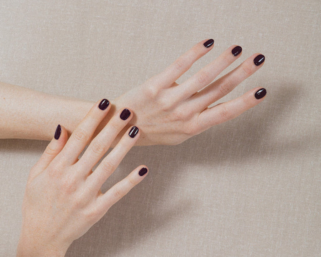 J.Hannah Nail Polish Carob ORNAMENT